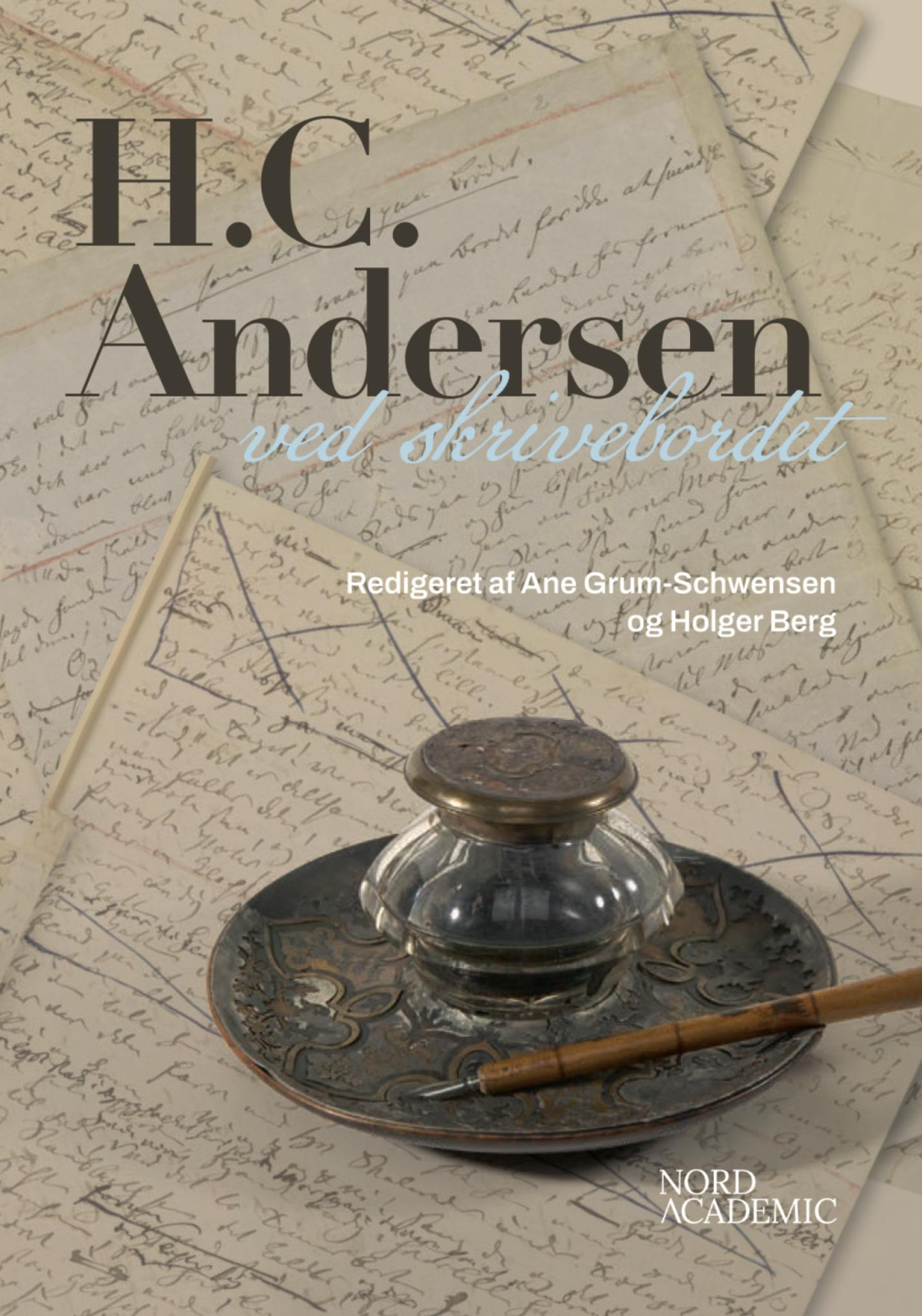 Cover of H.C. Andersen ved skrivebordet